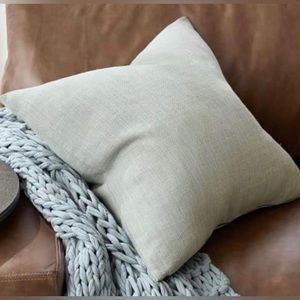 Telerie Visconti Stonewashed
Italian Linen Pillow